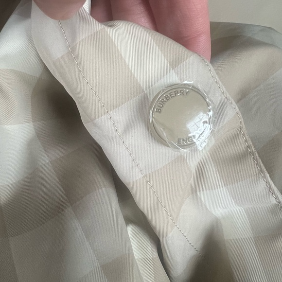 NWT BURBERRY jacket size 0 IT 34 - Picture 5 of 6